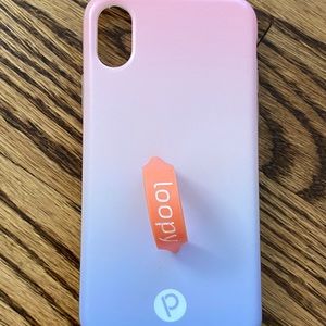 Loopy gradient iPhone X case